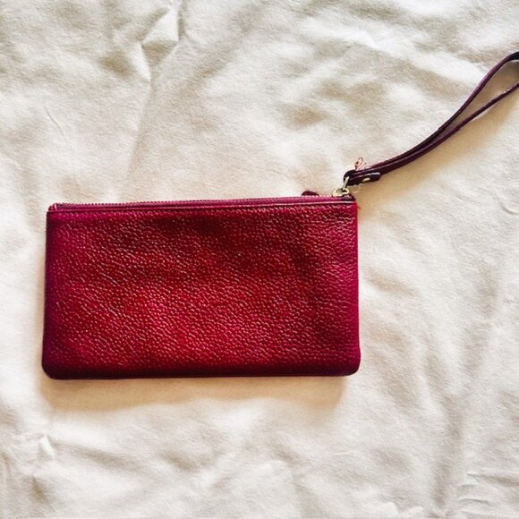 14th & Union Wallet Card and Change Maroon Pebbled 8.5 in x 4.5 in - Picture 2 of 7